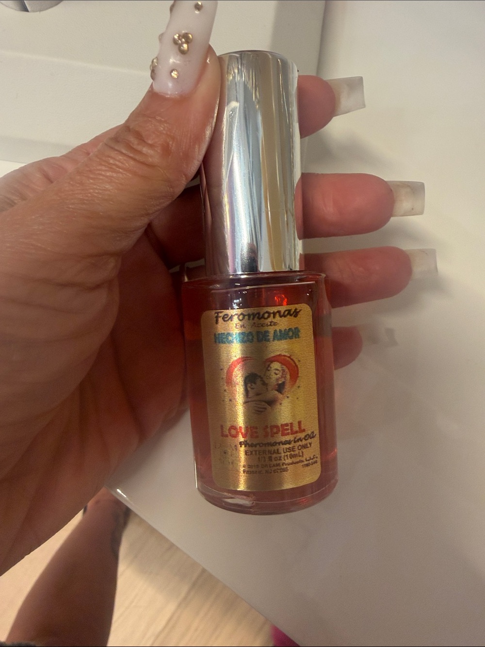 Love Spell Pheromone Oil Roller (Gold & Red)